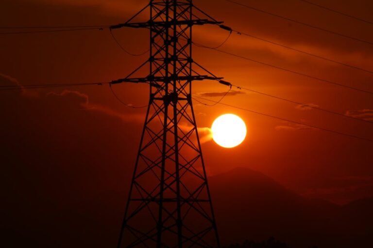 The Enron Scandal: How Corporate Greed Plunged California into Darkness