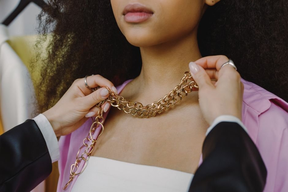 Gold Karat Explained: Understanding Purity Levels for Jewelry & Investment