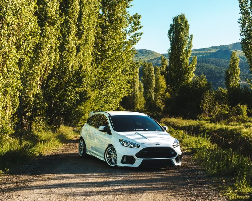 Ford Focus MK1 Review: The Legendary Car That Saved Ford (And How It Drives Today)