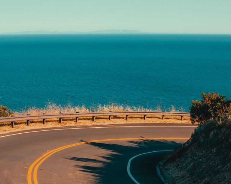 The Ultimate California Road Trip Planner: Epic Routes & Essential Tips